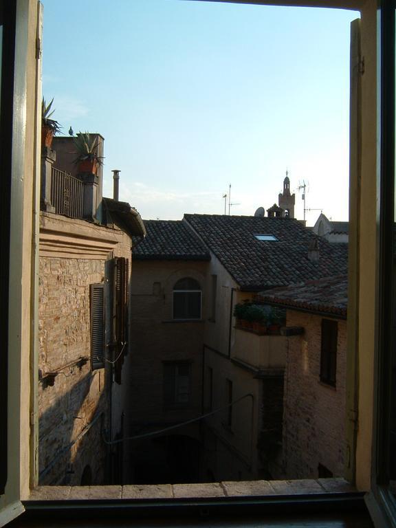 Antico Gioiello Umbro , Appartamento Con Terrazza Foligno Extérieur photo