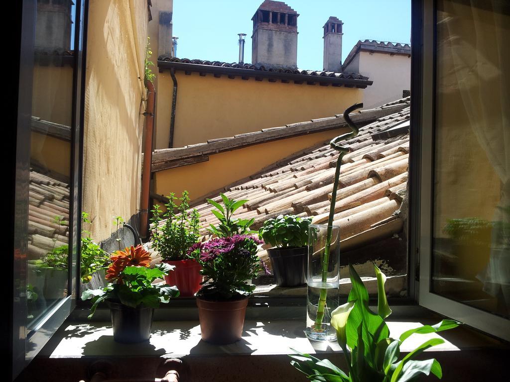 Antico Gioiello Umbro , Appartamento Con Terrazza Foligno Extérieur photo
